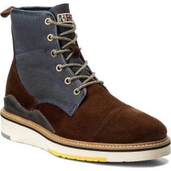 Kozaki NAPAPIJRI - C4 15843169 Brown/Blue Marine N405. Brązowe kozaki męskie Napapijri, z materiału, eleganckie. W wyprzedaży za 439.00 zł.