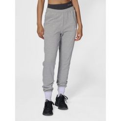 Spodnie dresowe regularne damskie Hummel Elemental. Szare legginsy damskie Hummel, bez wzorów, z dresówki, na fitness i siłownię. Za 168.00 zł.