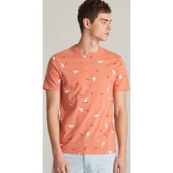 T-shirt z mikroprintem - Pomarańczowy. T-shirty męskie marki Reserved. Za 39.99 zł.