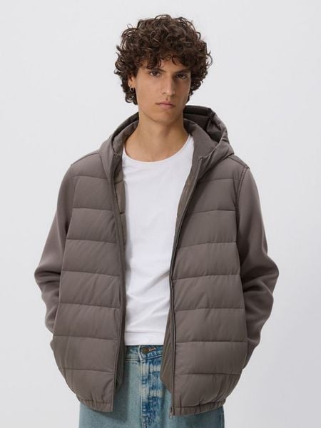 Pikowana kurtka z kapturem - brązowy. Brązowe kurtki męskie Reserved, l, bez wzorów, z materiału, z kapturem. W wyprzedaży za 109.99 zł.