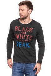 LONGSLEEVE WRANGLER PEAK TEE PHANTOM W7B09DE16. Czarne bluzki z długim rękawem męskie Wrangler, m, bez wzorów, bez kołnierzyka. W wyprzedaży za 39.99 zł.