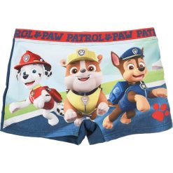 Szorty kąpielowe "Paw Patrol" w kolorze granatowym ze wzorem. Kąpielówki dla chłopców marki Disney & Co for Kids. W wyprzedaży za 25.95 zł.