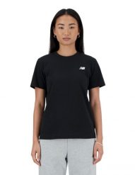 Koszulki damskie New Balance Czarny. Czarne t-shirty damskie New Balance, l, bez wzorów, z bawełny, klasyczne, bez kołnierzyka. Za 258.00 zł.