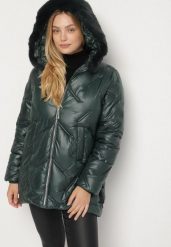 Ciemnozielona Pikowana Kurtka z Kapturem z Odpinanym Futerkiem Sevea. Zielone kurtki sportowe damskie Born2be, plus size, bez wzorów, z jeansu, z kapturem, trekkingowe. Za 219.99 zł.