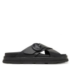 Klapki Pollini. Czarne klapki damskie Pollini, bez wzorów, bez obcasa. Za 839.99 zł.