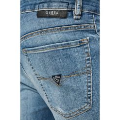 Guess Jeans - Jeansy Angels. Jeansy męskie marki Guess Jeans. W wyprzedaży za 279.90 zł.
