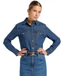 DAMSKA KOSZULA LEE REGULAR WESTERN SHIRT DENIM STACKS 112370983. Bluzki damskie Lee, m, bez wzorów, z denimu, bez kołnierzyka, bez ramiączek. Za 169.99 zł.