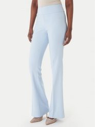 Rinascimento Spodnie materiałowe CFC0127876003 Błękitny Slim Fit. Niebieskie spodnie materiałowe damskie Rinascimento, l, bez wzorów, z materiału. Za 439.99 zł.