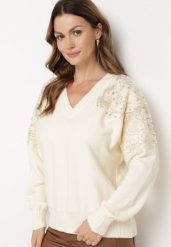 Jasnobeżowy Sweter w Stylu Nietoperza z Cyrkoniami i Cekinami Nevalithia. Brązowe swetry damskie Born2be, bez wzorów, wizytowe, bez kołnierzyka, bez ramiączek, bez kaptura. Za 129.99 zł.