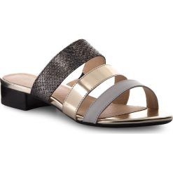 Klapki CAPRICE - 9-27104-20 Black Multi 011. Żółte klapki damskie Caprice, z nubiku. W wyprzedaży za 169.00 zł.