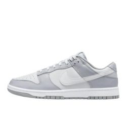 Buty do chodzenia damskie Nike Dunk Low (gs). Szare obuwie sportowe damskie Nike, bez wzorów, z materiału, trekkingowe. Za 379.99 zł.