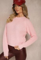 Jasnoróżowy Krótki Sweter o Klasycznym Kroju Zinrethia. Czerwone swetry damskie Renee, l, bez wzorów, z bawełny, casualowe, bez kołnierzyka, bez ramiączek, długie, bez kaptura. Za 59.99 zł.