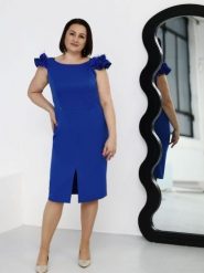 Sukienka Model Veronica Chaber Piórka - Jersa. Sukienki damskie Jersa, plus size, bez wzorów, z elastanu, eleganckie, bez kołnierzyka, plus size, bez ramiączek, midi, dopasowane. Za 737.91 zł.