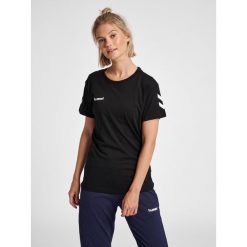 Koszulka sportowa z krótkim rękawem damska Hummel hmlGO cotton. Czerwone koszulki sportowe damskie Hummel, s, bez wzorów, z bawełny, bez kołnierzyka, bez ramiączek, do piłki nożnej. Za 39.69 zł.