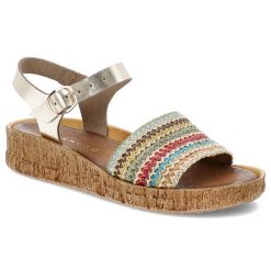 Złote Sandały Armodo Wygodne Obuwie Damskie W Stylu Boho. Żółte klapki damskie Armodo, bez wzorów, z jeansu, bez obcasa, bez zapięcia. Za 289.00 zł.