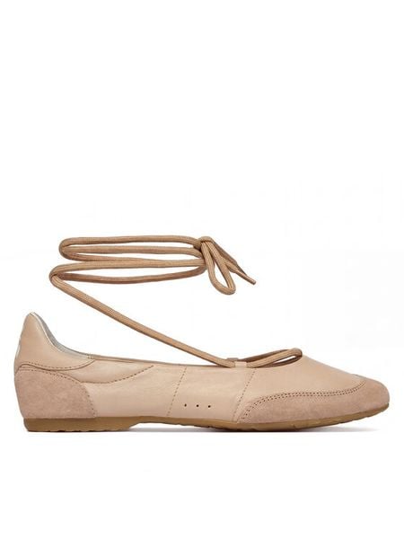 Patrizia Pepe Baleriny 8Z0123/L150-R874 Beżowy. Brązowe baleriny damskie Patrizia Pepe, bez wzorów, ze skóry, bez obcasa. Za 643.99 zł.