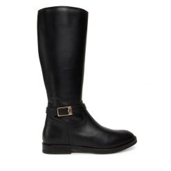 Kozaki Tommy Hilfiger. Czarne kozaki damskie Tommy Hilfiger, bez obcasa, na płaskiej podeszwie. Za 589.99 zł.