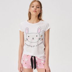 Dwuczęściowa piżama z królikiem - Biały. Piżamy damskie Sinsay. Za 39.99 zł.
