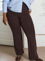 Spodnie dzwony Plus Size - brązowy. Brązowe spodnie materiałowe damskie Sinsay, plus size, bez wzorów. Za 39.99 zł.