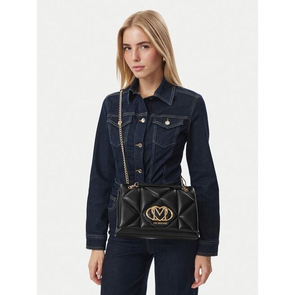 Torebka LOVE MOSCHINO. Czarne torebki do ręki damskie Love Moschino, bez wzorów, klasyczne, bez dodatków. Za 1,029.00 zł.