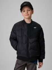 4F Kurtka z wypełnieniem syntetycznym chłopięca - czarna 122 (6-7 lat). Czarne kurtki i płaszcze dla chłopców 4f, bez wzorów, z materiału, sportowe, bez kaptura. Za 179.99 zł.