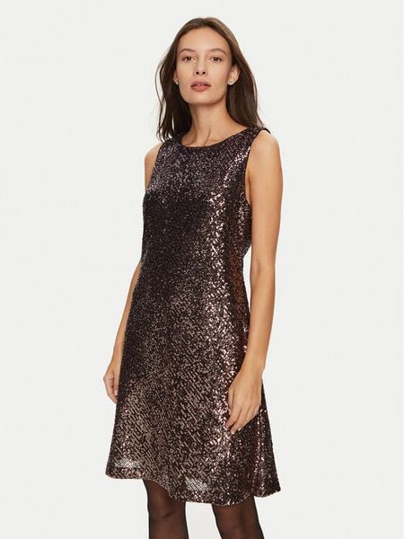 DKNY Sukienka koktajlowa DD4HZB44 Brązowy Slim Fit. Brązowe sukienki damskie DKNY, bez wzorów, z syntetyku, wizytowe, bez kołnierzyka, bez ramiączek. Za 419.99 zł.