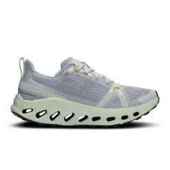 Buty do biegania damskie On Cloudsurfer Trail. Szare obuwie sportowe damskie On, bez wzorów, do biegania. Za 569.99 zł.