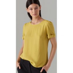 Koszulka basic - Zielony. T-shirty damskie marki Mohito. Za 39.99 zł.