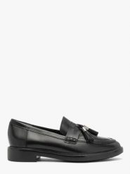 Czarne mokasyny z chwostem. Czarne mokasyny damskie Ryłko, ze skóry, eleganckie. Za 449.99 zł.