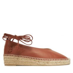 Espadryle Castañer. Brązowe espadryle damskie Castañer, bez wzorów, bez obcasa, bez zapięcia. Za 429.99 zł.