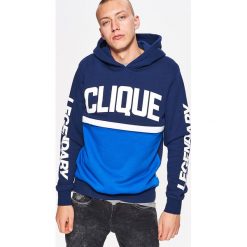 Bluza z kapturem - Granatowy. Bluzy męskie marki Cropp. W wyprzedaży za 59.99 zł.