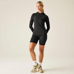 Damska bluza z kapturem Refresh Quick Dry Fleece. Czarne bluzy damskie Dare 2b, bez wzorów, z elastanu, z kapturem. Za 213.90 zł.