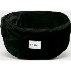 Spiral - Nerka Velvet. Walizki damskie marki Spiral. W wyprzedaży za 89.90 zł.