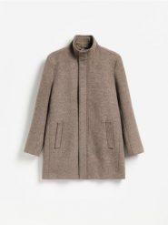 Płaszcz z dodatkiem wełny - ciemnobrązowy. Brązowe płaszcze męskie Reserved, l, bez wzorów, z dzianiny, bez kaptura. Za 329.99 zł.