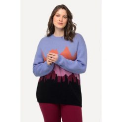 Damskie Sweter motyw górski okrągły dekolt długi rękaw. Fioletowe swetry damskie Ulla Popken, plus size, bez wzorów, z materiału, sportowe, bez kołnierzyka, plus size, bez ramiączek, długie, bez kaptura. Za 343.99 zł.