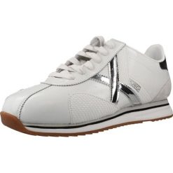 Buty MUNICH 8350206M SAPPORO 206 Biały. Białe trekkingi męskie munich, na fitness i siłownię. Za 483.99 zł.