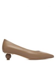 Weekend Max Mara Czółenka 2615521134600 Écru. Czółenka damskie Weekend Max Mara, bez wzorów, ze skóry, bez obcasa, bez zapięcia. Za 1,889.00 zł.