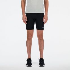 Spodenki męskie New Balance MS41271BK – czarne. Czarne krótkie spodenki sportowe męskie New Balance, m, bez wzorów, z elastanu, na fitness i siłownię. Za 169.99 zł.