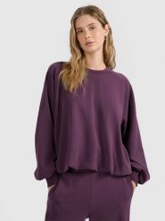 4F Bluza dresowa nierozpinana z modalem damska - fioletowa S. Fioletowe bluzy damskie 4f, s, bez wzorów, z dresówki, bez kaptura. Za 199.99 zł.