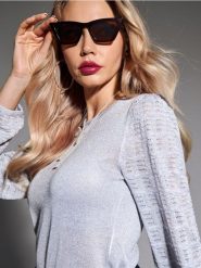 Sweter - srebrny. Szare swetry damskie Sinsay, l, w ażurowe wzory, bez kołnierzyka, bez ramiączek, długie, bez kaptura. Za 69.99 zł.