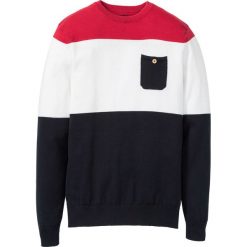 Sweter z kieszonką bonprix czarno-biało-czerwony w paski. Swetry przez głowę męskie marki bonprix. Za 49.99 zł.