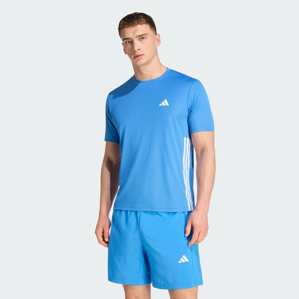 KOSZULKA WORKOUT ESSENTIALS BASE 3-STRIPES. Białe koszulki sportowe męskie Adidas, xl, bez wzorów, z materiału, bez kołnierzyka, bez ramiączek, do biegania, climacool (adidas). Za 129.00 zł.