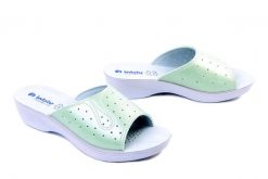 Inblu PL-45 107 verde, klapki damskie. Zielone klapki damskie Inblu, bez wzorów, bez obcasa, na koturnie. Za 82.90 zł.