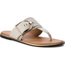 Japonki TOMMY HILFIGER - Flat Sandal Oversized Buckle FW0FW02577 Whisper White 121. Białe klapki damskie Tommy Hilfiger, ze skóry. W wyprzedaży za 269.00 zł.