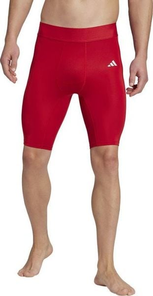 Adidas Spodenki TechFit JP1464. Krótkie spodenki sportowe męskie Adidas, m, bez wzorów. Za 78.98 zł.