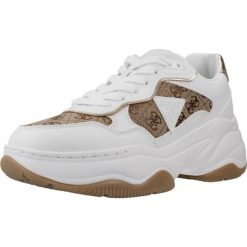 Buty GUESS FLTHP4 FAL12 Brązowy. Brązowe trekkingi damskie Guess, trekkingowe. W wyprzedaży za 511.80 zł.