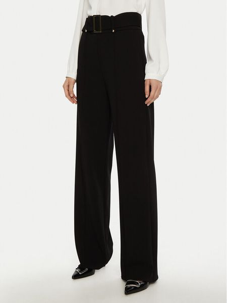 Rinascimento Spodnie materiałowe CFC0121912003 Czarny Regular Fit. Czarne spodnie materiałowe damskie Rinascimento, xs, bez wzorów, z materiału. Za 309.99 zł.