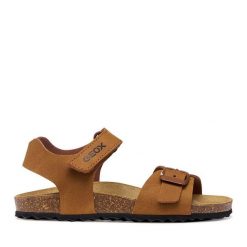 Sandały Geox. Brązowe sandały chłopięce Geox, bez zapięcia. Za 209.99 zł.