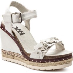 Espadryle XTI - 48921 Hielo. Szare sandały damskie marki Xti, z aplikacjami, z materiału. Za 199.00 zł.