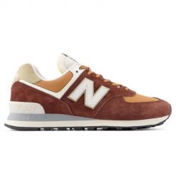 New Balance U574MRR Sneakersy męskie. Czerwone buty sportowe męskie New Balance, bez zapięcia. W wyprzedaży za 424.15 zł.